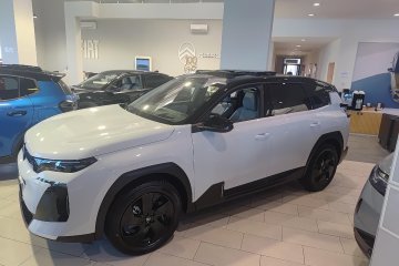 Nowy C5 Aircross MAX HYBRID 145KM Automatyczna